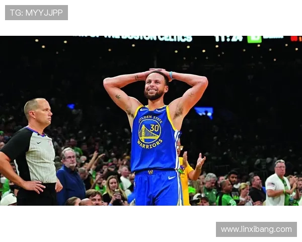 库里再创纪录生涯第151场至少7三分利拉德52分紧随其后克莱50分位列第三